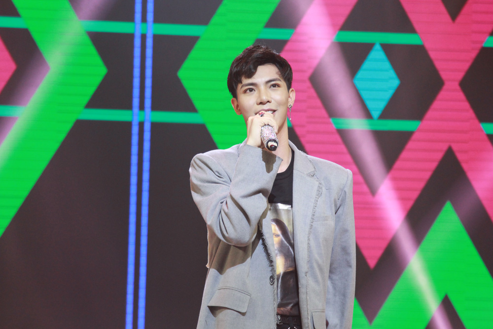 Giọng Ải Giọng Ai tập 1: Trường Giang, Trấn Thành thi nhau thả thính Erik