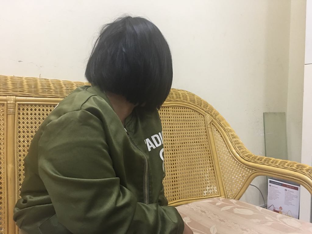 Người mẹ đau đớn làm đơn tố cáo ông nội hiếp dâm con gái 11 tuổi: Lúc hỏi, con bé khờ khạo nói bị ông ấy làm đau