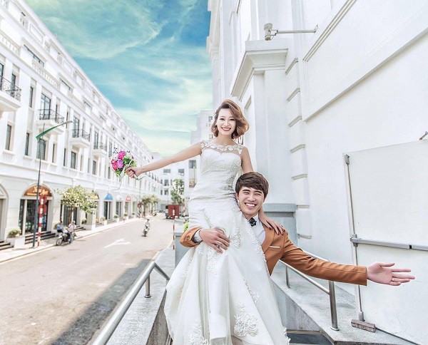 Tuyên bố nếu sau này tớ và cậu cùng ế thì lấy nhau nhé và thế là...