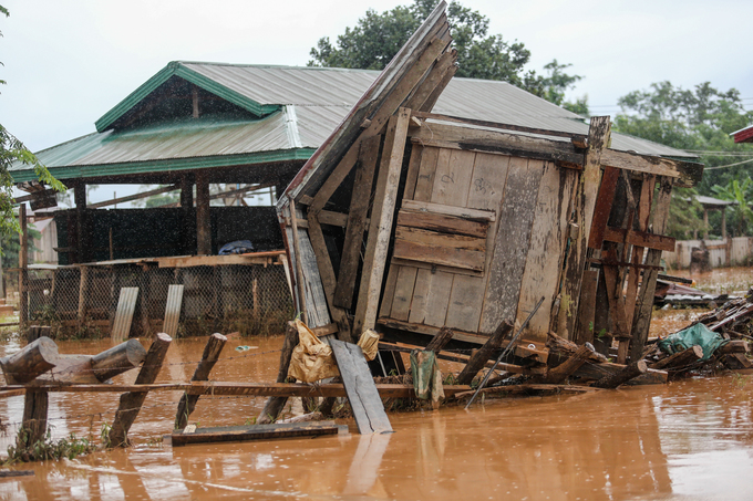 Bản ở Lào tan hoang sau sự cố vỡ đập thủy điện