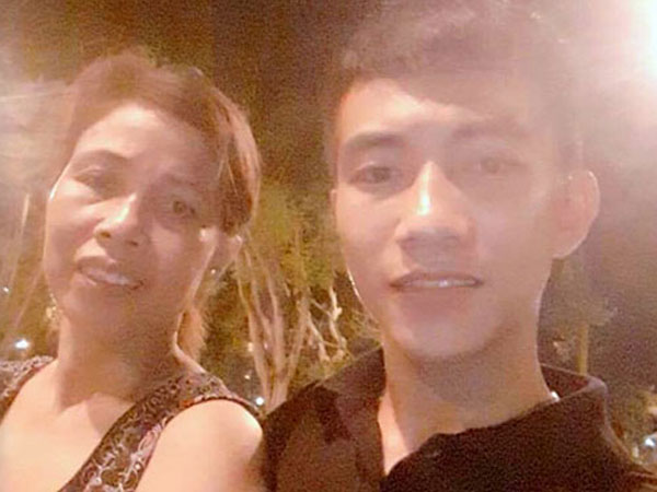 10 phút đăng tin lên Facebook, cậu sinh viên tìm được bố biệt tăm 21 năm