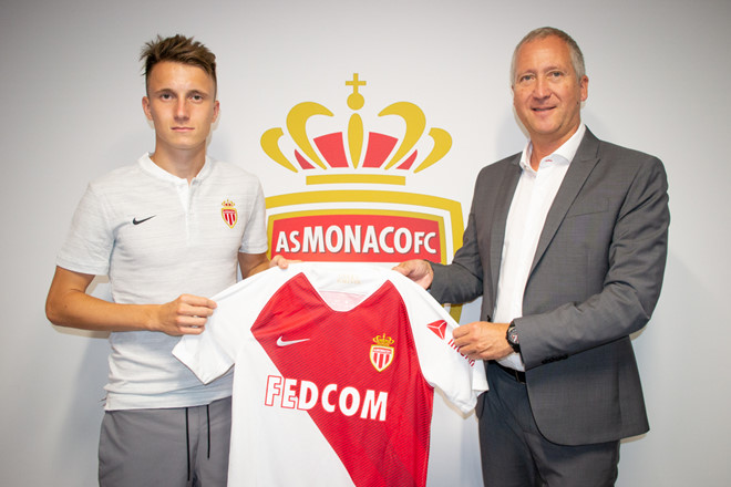 Chelsea nhìn Golovin gia nhập AS Monaco