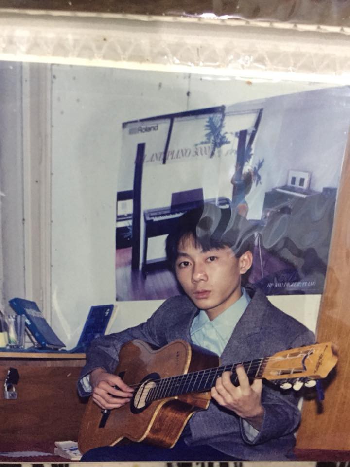 Bố bạn là hotboy đời đầu à?: Câu hỏi của hầu hết cư dân mạng khi thấy cô gái khoe ảnh ngày xưa ơi của bố