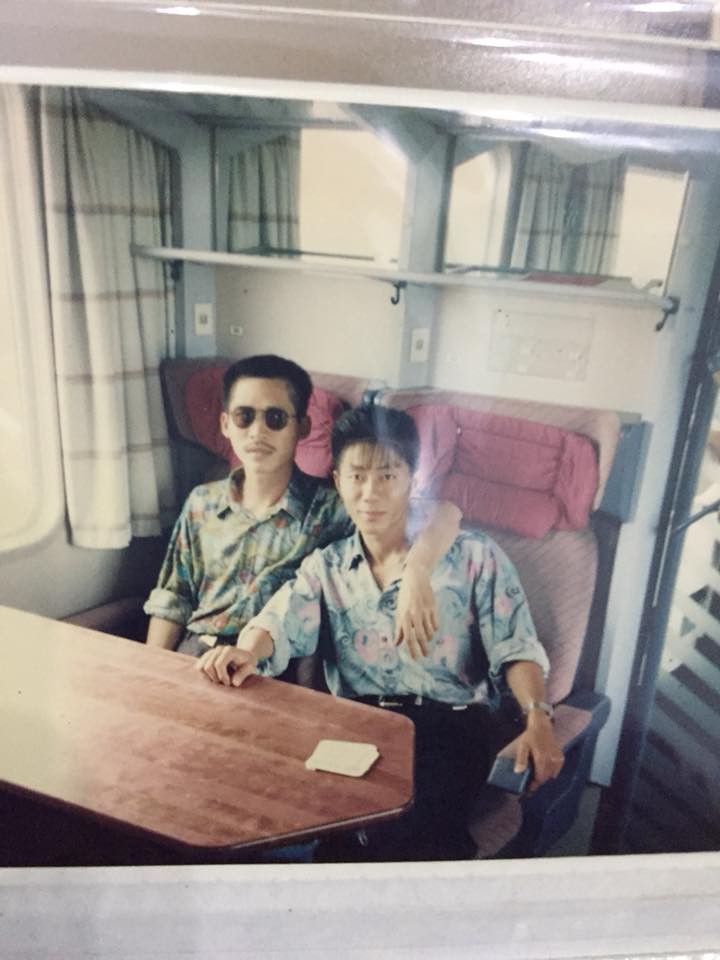 Bố bạn là hotboy đời đầu à?: Câu hỏi của hầu hết cư dân mạng khi thấy cô gái khoe ảnh ngày xưa ơi của bố