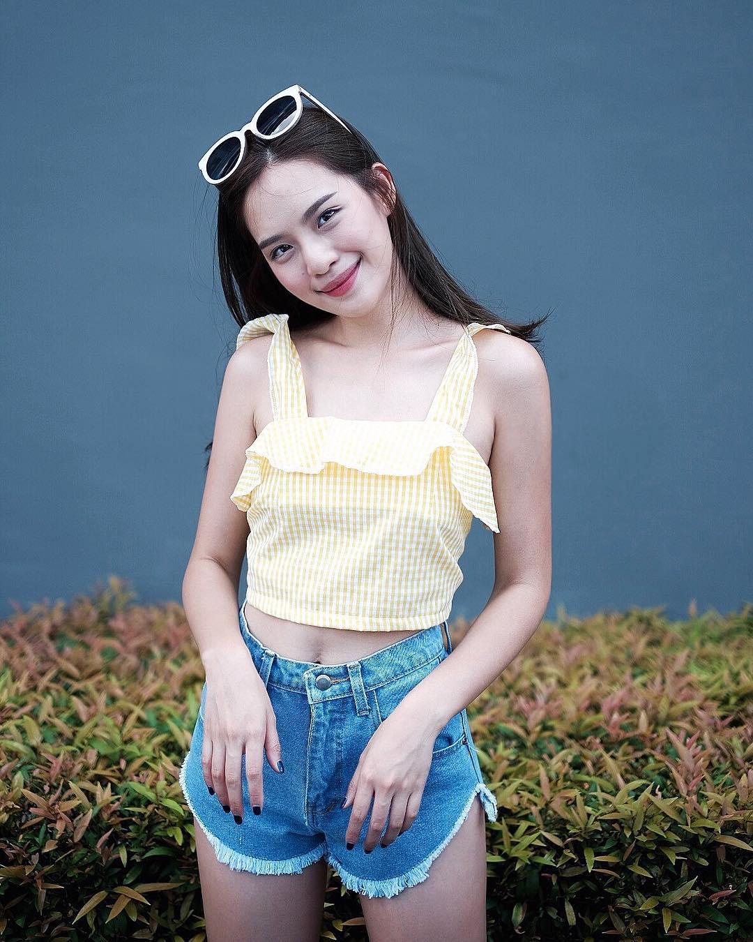 Quanh đi quẩn lại là hết hè, các nàng hãy tranh thủ khoe dáng với loạt items mát mẻ, sexy hết cỡ này