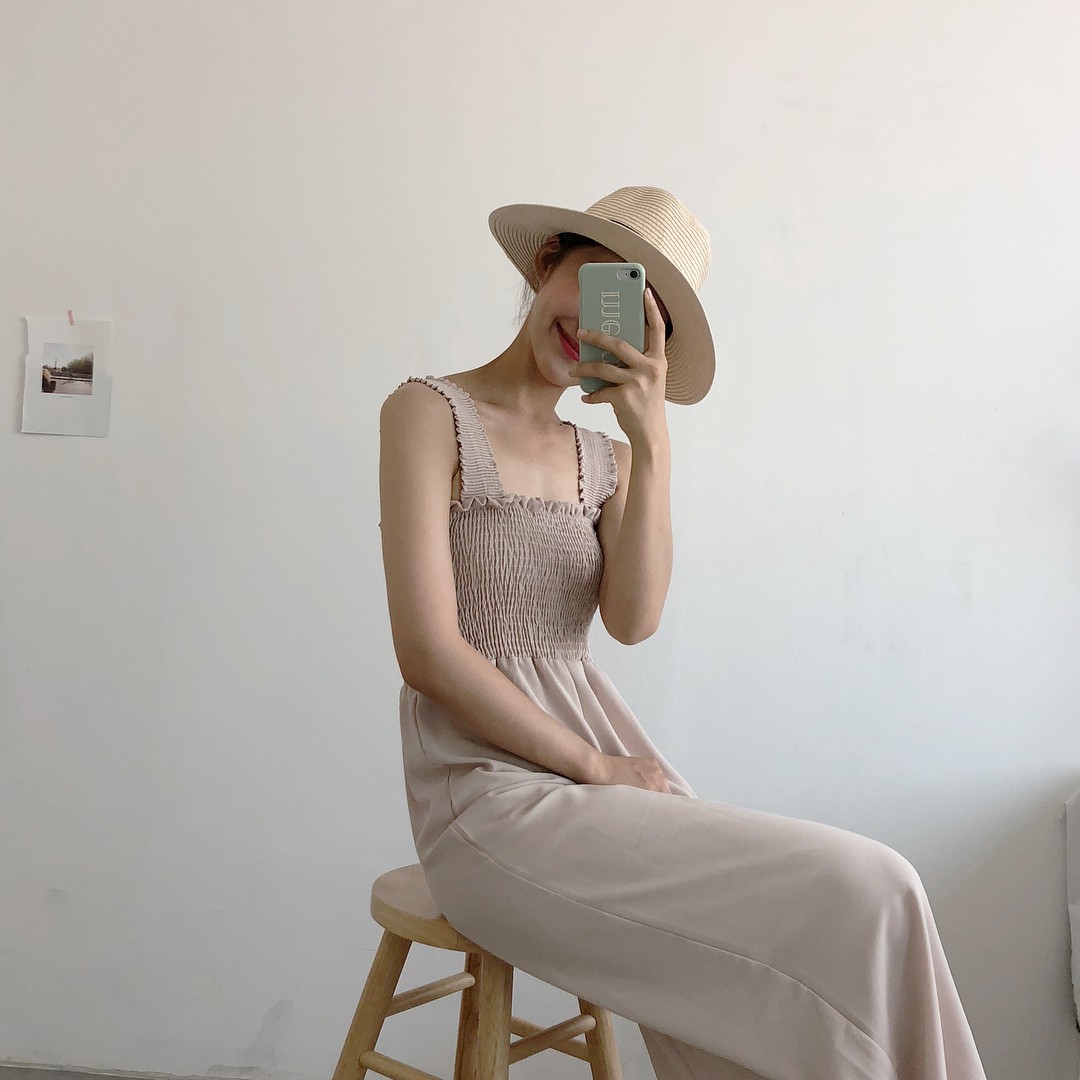 Quanh đi quẩn lại là hết hè, các nàng hãy tranh thủ khoe dáng với loạt items mát mẻ, sexy hết cỡ này