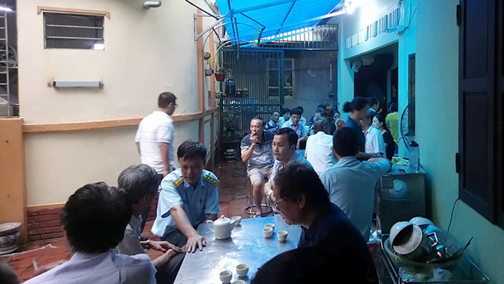 Vụ máy bay rơi: Quặn lòng nhận tin dữ về người đồng đội yêu hoa phong lan