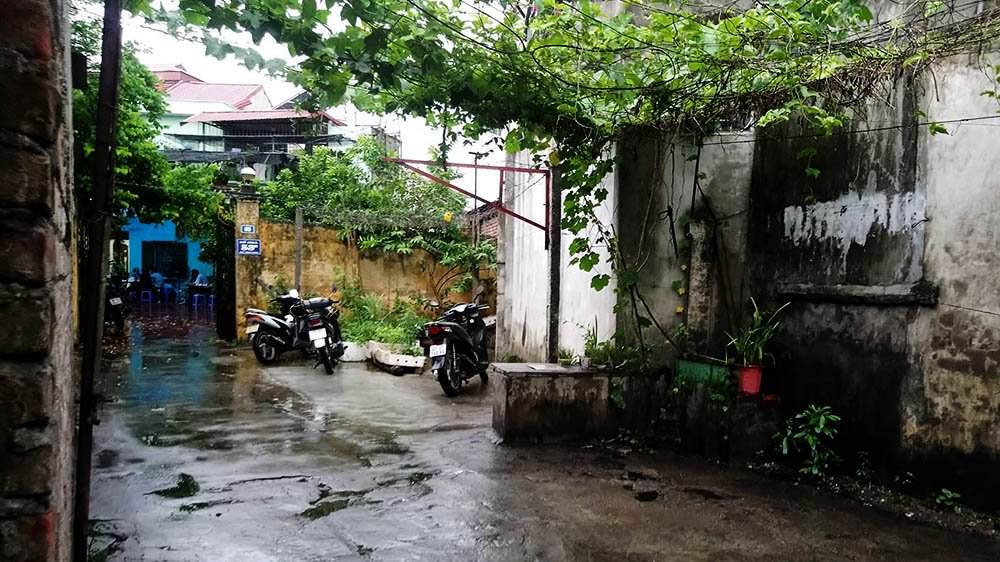 Vụ máy bay rơi: Quặn lòng nhận tin dữ về người đồng đội yêu hoa phong lan