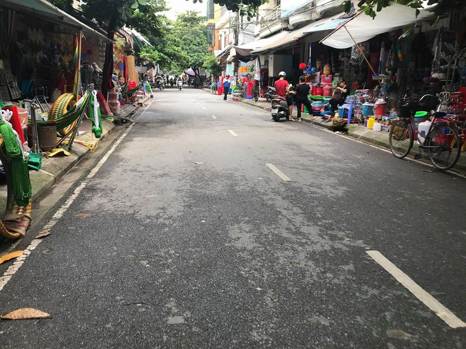 Nam Định: Lời kể của người chứng kiến vụ 2 đối tượng lạ mặt chém thanh niên nhập viện