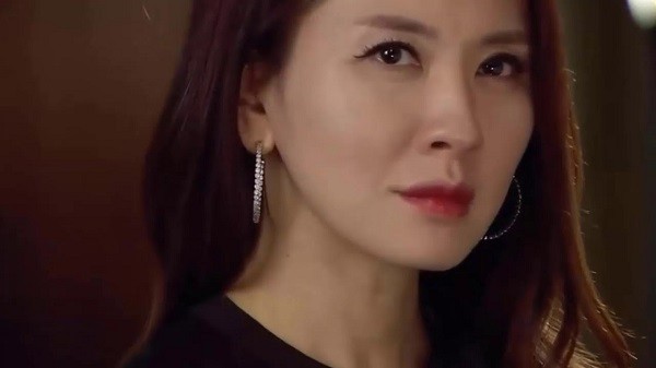 Chuyện thật như đùa: Ly hôn rồi chồng còn cần trô và đòi ngủ cùng, cô vợ xử lý quá bản lĩnh