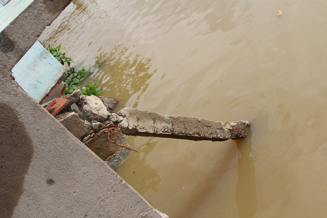 Chưa hết hạn bảo hành, kè tiền tỉ trôi xuống sông Đồng Nai