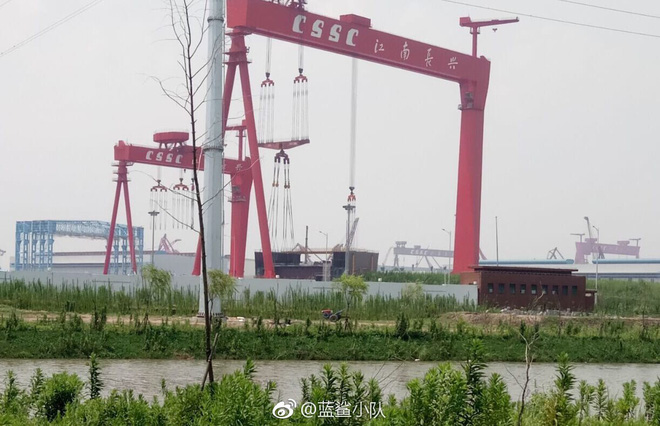 Quá nhanh, quá nguy hiểm: Tàu sân bay hạt nhân của Trung Quốc đã bắt đầu được lắp ráp?