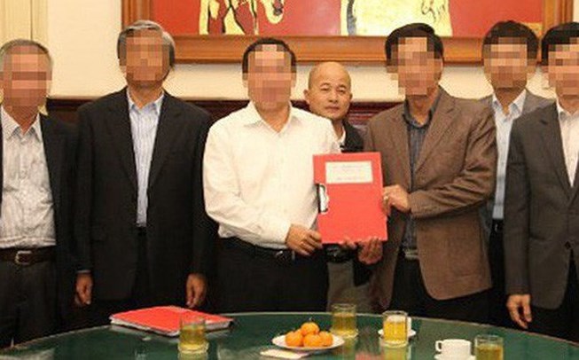 Những ai sẽ ra tòa cùng với Út trọc?