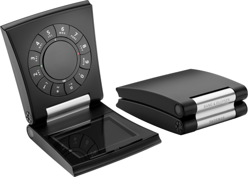 10 chiếc điện thoại có thiết kế kỳ dị nhất thế giới