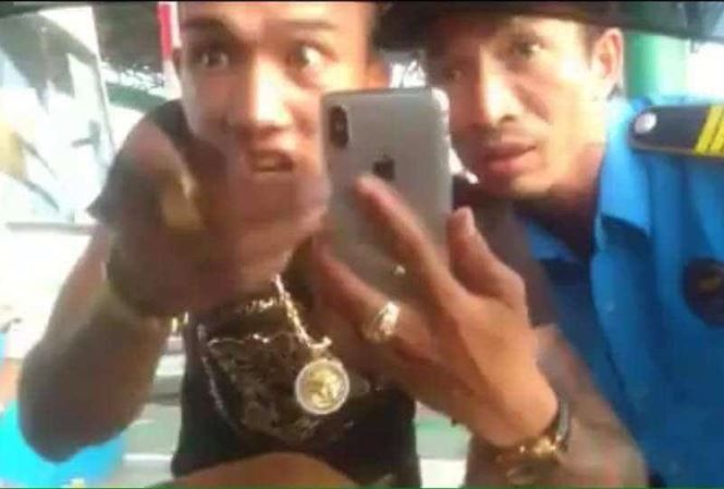 Khó xử lý đối tượng giang hồ khoe ‘của quý’ tại trạm BOT