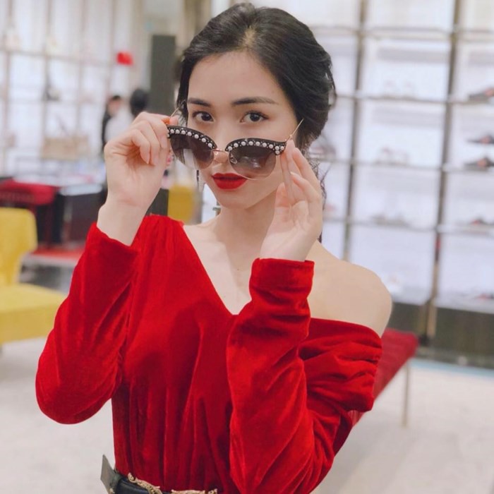 Ngỡ ngàng khi Hòa Minzy xưng mày – tao với antifan trong cuộc khẩu chiến trên mạng xã hội