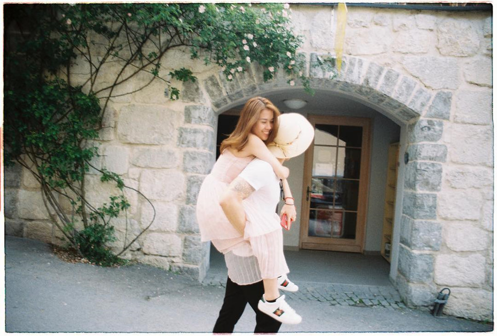 4 cặp hot teen đang gây chú ý: Từ nghi chia tay đến mãi mới công khai