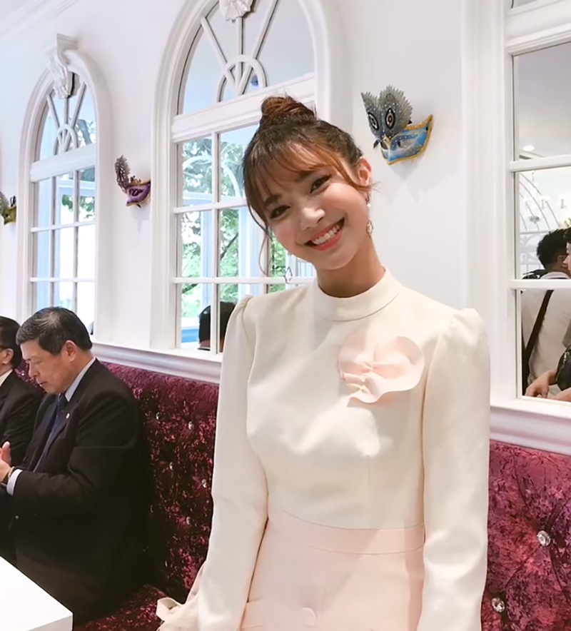 Im ắng suốt 1 năm, thánh nữ cover Jang Mi gây bất ngờ tái xuất với khí chất tựa nữ thần Im ắng suốt 1 năm, thánh nữ cover Jang Mi gây bất ngờ tái xuất với khí chất tựa nữ thần