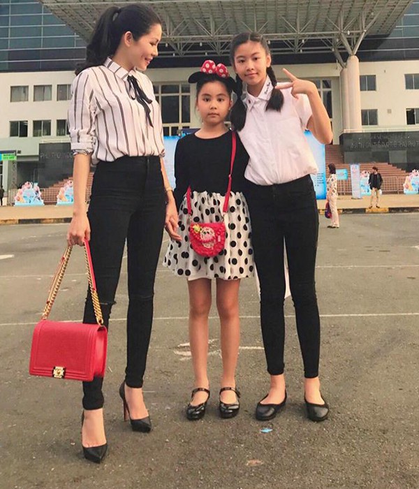 Khác xa chồng, vợ Quyền Linh là dân chơi hàng hiệu máu mặt