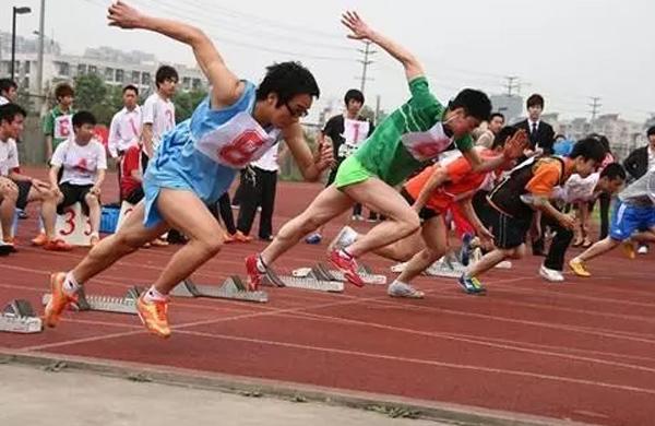 Nam sinh đột tử sau khi chạy 800 mét, bác sĩ thở dài: 2 thói quen này là sai lầm