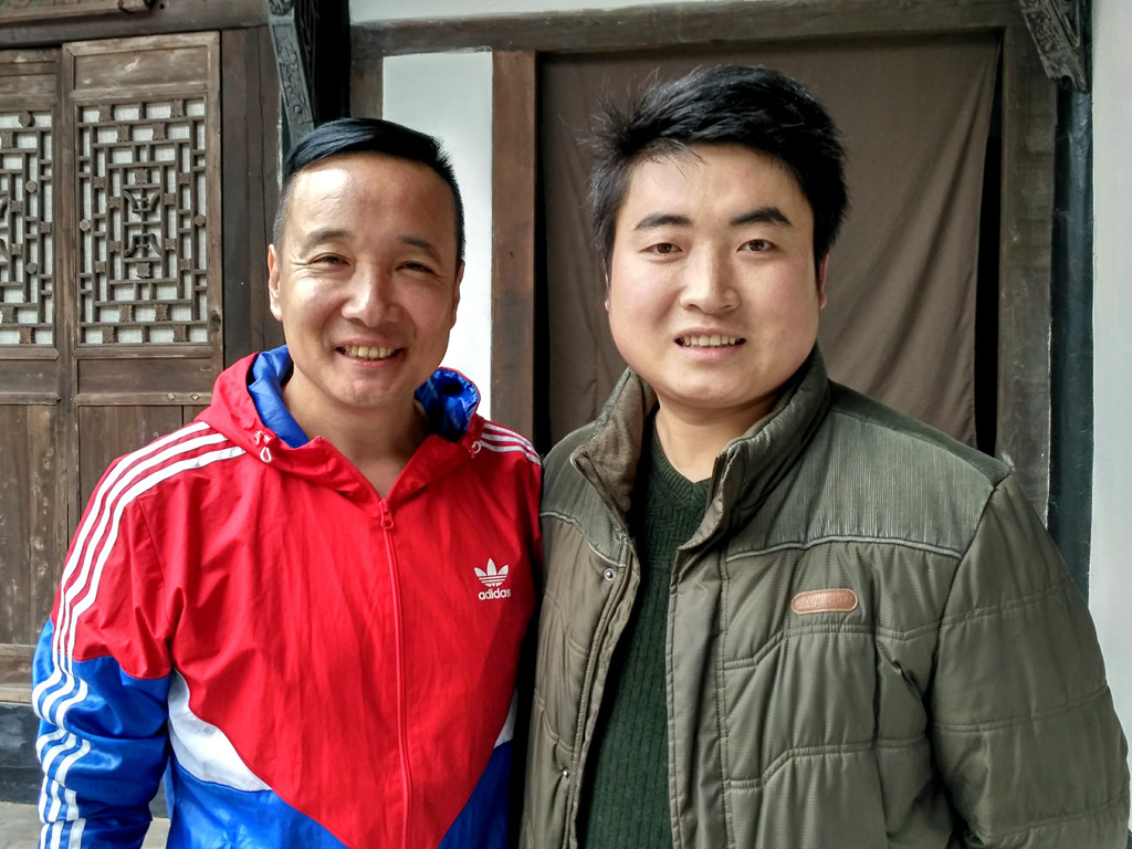 Sao Hoàn Châu cách cách: Kẻ tù tội, người vướng bê bối luật pháp