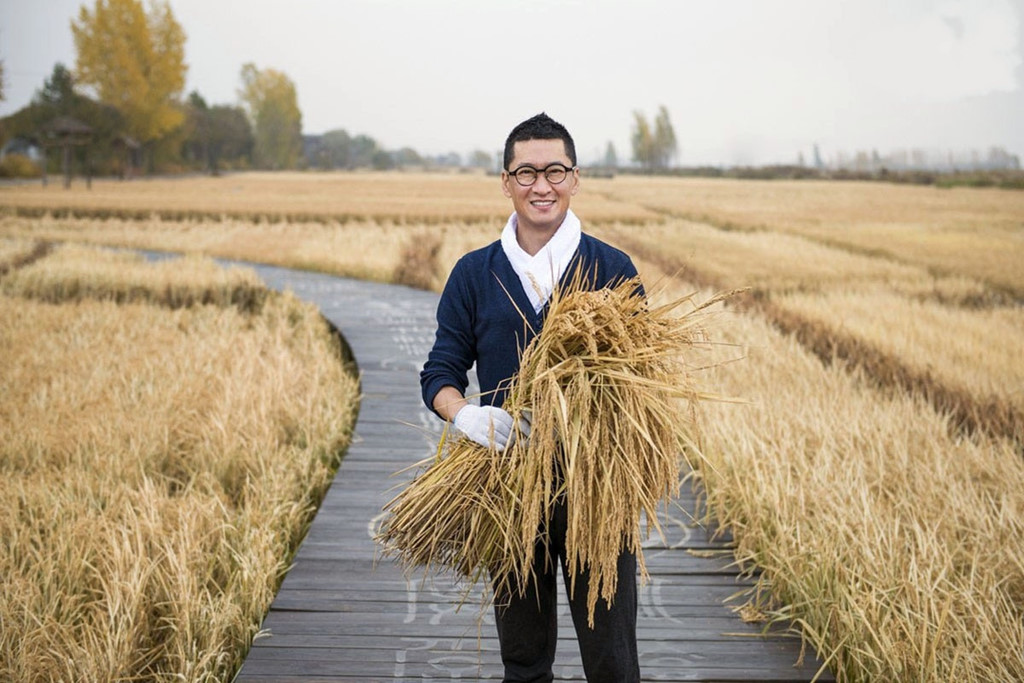 Sao Hoàn Châu cách cách: Kẻ tù tội, người vướng bê bối luật pháp