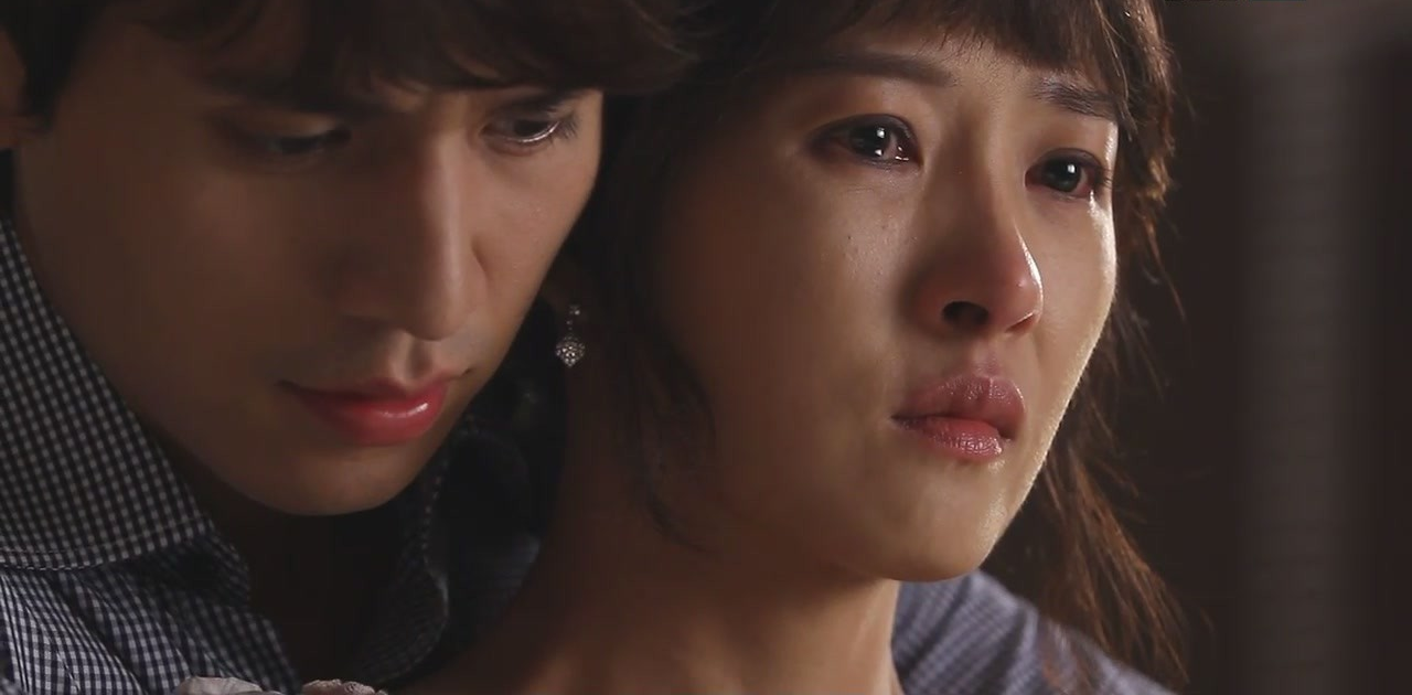 Chồng một mực không ngủ cùng giường, mất cảm giác yêu đương vì vợ mang thai và mắc bệnh lạ