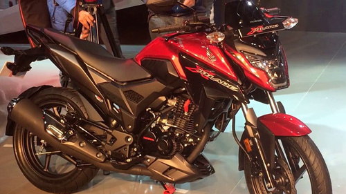 Honda X-Blade 160: Giá mềm, đối thủ nặng ký của Suzuki Gixxer 150