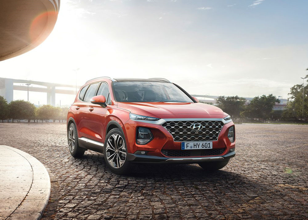 Chi tiết Hyundai Santa Fe 2019 - hiện đại và an toàn hơn