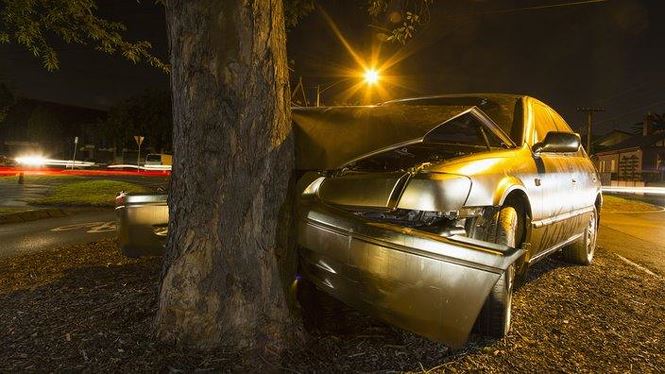 Kinh nghiệm lái xe đường dài tránh tai nạn thảm khốc