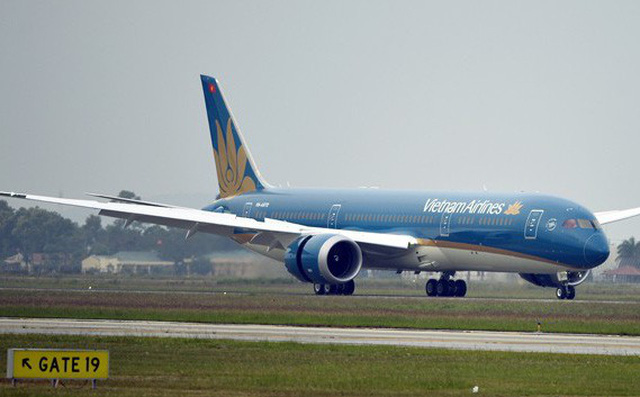 Giải mã hộp đen máy bay hạ cánh lệch đường băng ở Nội Bài