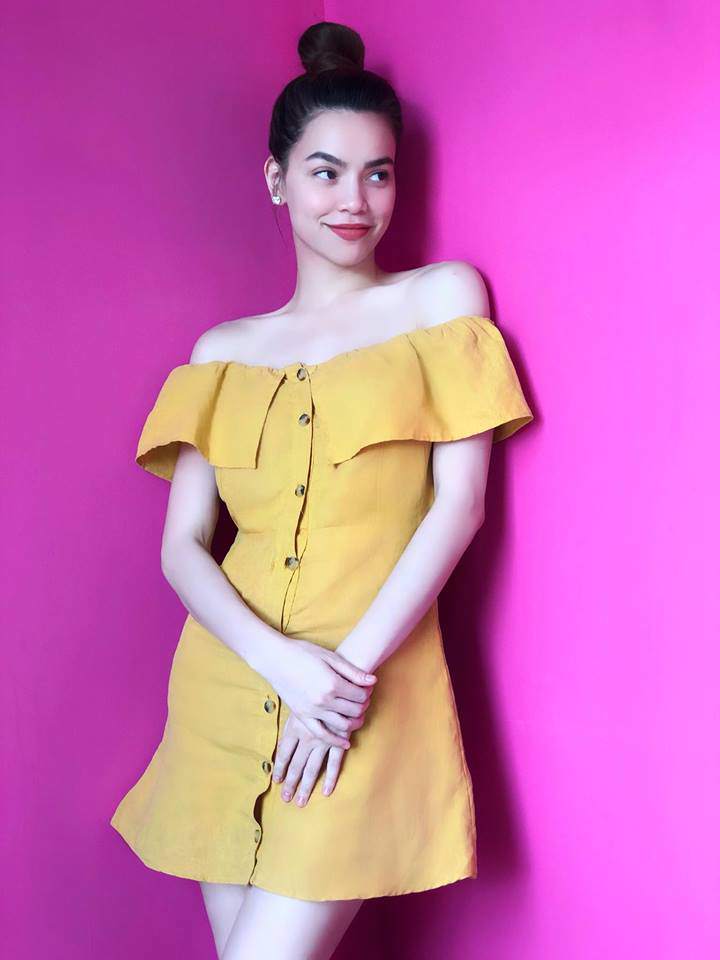 Kiểu đồ mặc vào là ngực bốc hơi nhưng sao Việt vẫn mê tít suốt mùa hè