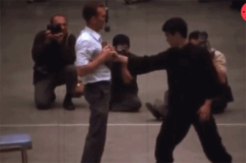 Vừa trở lại, Từ Hiểu Đông gây phẫn nộ với phát biểu chê khả năng của Lý Tiểu Long