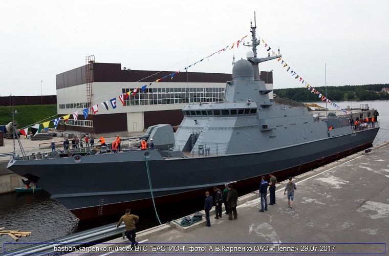 Tàu tên lửa Nga muốn bán cho Việt Nam đặc biệt ra sao?