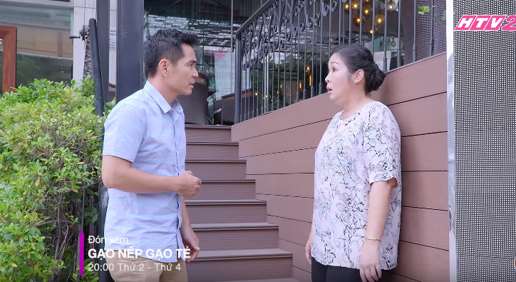 Gạo Nếp Gạo Tẻ tập 38: Bà Mai bẽ mặt vì tưởng nhầm bạn trai đại gia của con gái là tài xế Gạo Nếp Gạo Tẻ tập 38: Bà Mai bẽ mặt vì tưởng nhầm bạn trai đại gia của con gái là tài xế