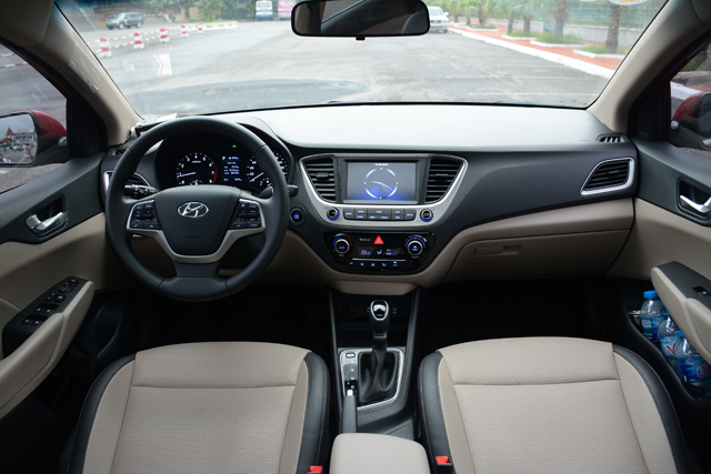 Hyundai Accent 2018: Xe hay cho gia đình trẻ