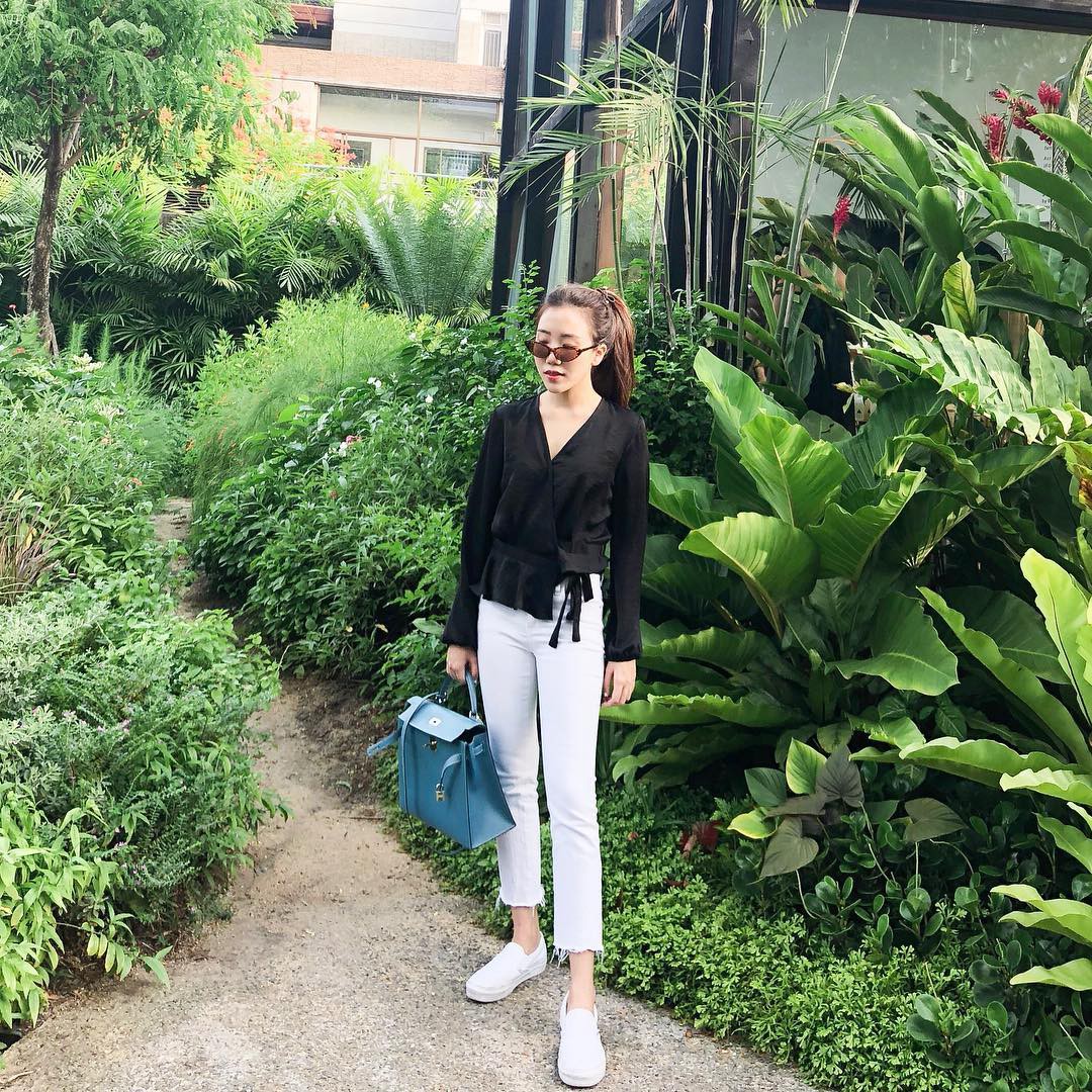 4 mẫu jeans hot nhất mạng xã hội hè này hóa ra đều rất quen thuộc và diện mãi mà chẳng hề lỗi mốt 4 mẫu jeans hot nhất mạng xã hội hè này hóa ra đều rất quen thuộc và diện mãi mà chẳng hề lỗi mốt