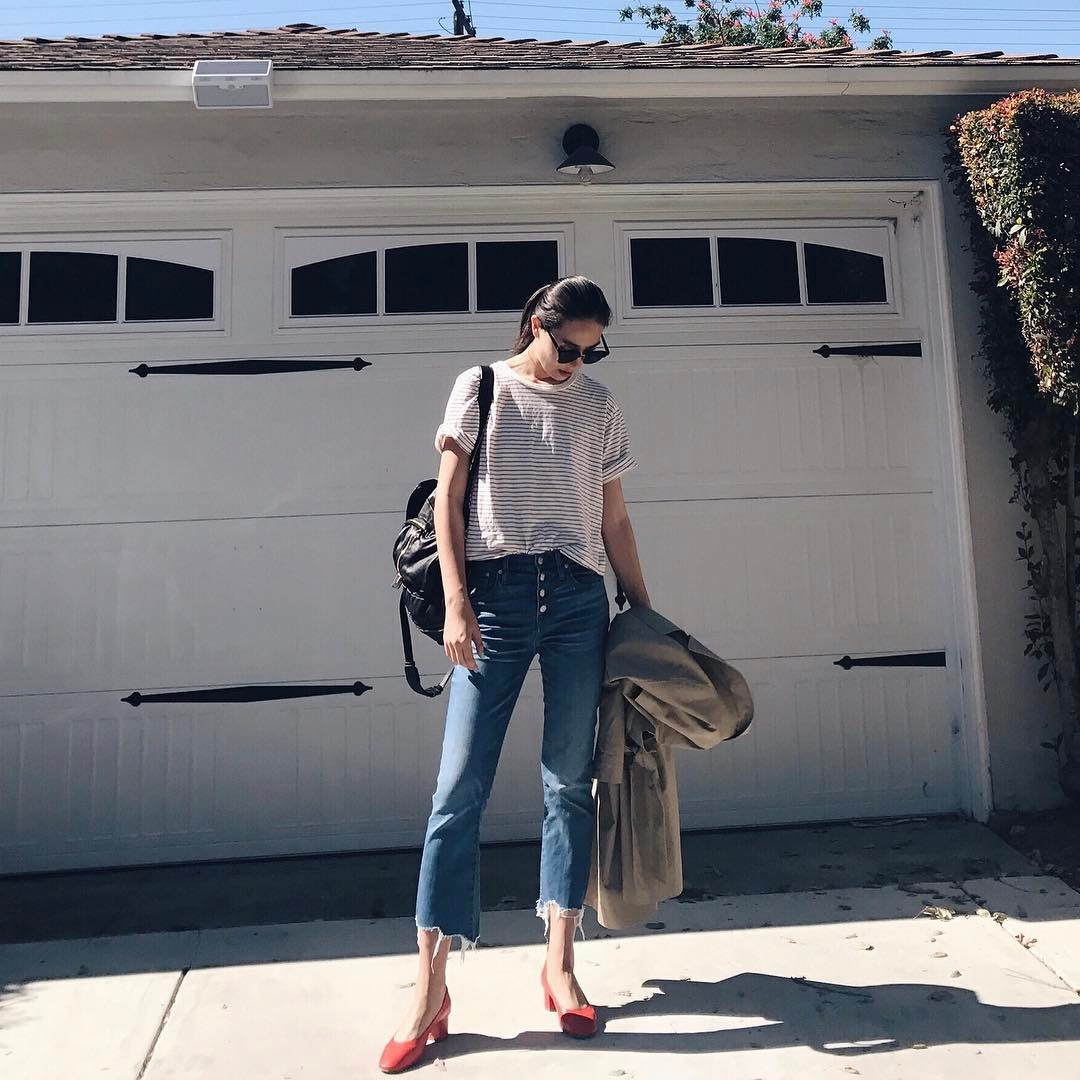 4 mẫu jeans hot nhất mạng xã hội hè này hóa ra đều rất quen thuộc và diện mãi mà chẳng hề lỗi mốt 4 mẫu jeans hot nhất mạng xã hội hè này hóa ra đều rất quen thuộc và diện mãi mà chẳng hề lỗi mốt
