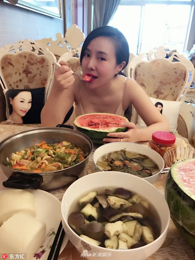 Sau khi bị đuổi khỏi showbiz, cuộc sống của Can Lộ Lộ hiện tại ra sao?