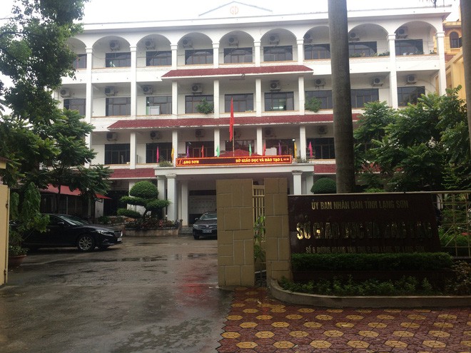 Vụ 8/51 bài thi Văn tăng điểm ở Lạng Sơn: Các thầy cô đã tự làm tường trình, viết kiểm điểm