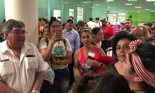 Hành khách cảm thấy luồng khí mạnh đánh trúng máy bay Mexico