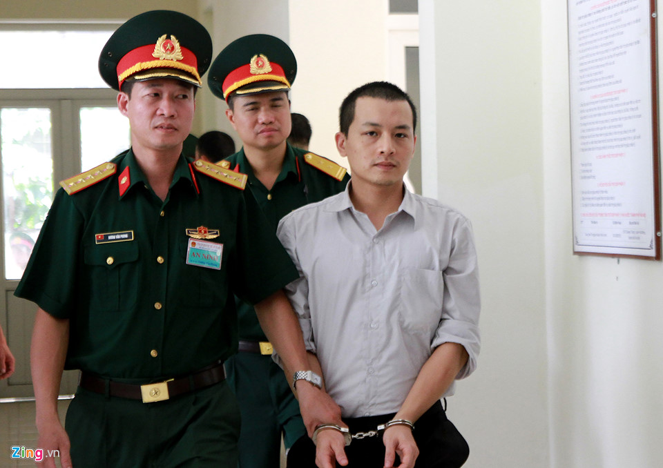 Phiên tòa quân sự xét xử cựu thượng tá Út trọc có gì đặc biệt?