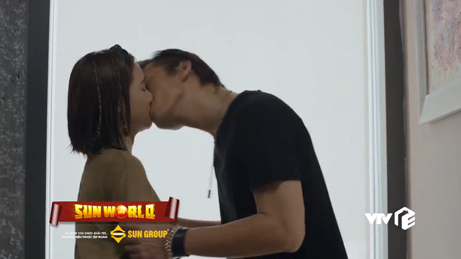 Ngày ấy mình đã yêu tập 16: Nhan Phúc Vinh cưỡng hôn Nhã Phương sau khi từ chối làm việc với cô Ngày ấy mình đã yêu tập 16: Nhan Phúc Vinh cưỡng hôn Nhã Phương sau khi từ chối làm việc với cô