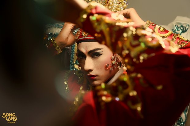 ‘Song Lang’ tung thêm poster khẳng định ‘chuyện tình đam mỹ’ của Isaac và Liên Bỉnh Phát? ‘Song Lang’ tung thêm poster khẳng định ‘chuyện tình đam mỹ’ của Isaac và Liên Bỉnh Phát?
