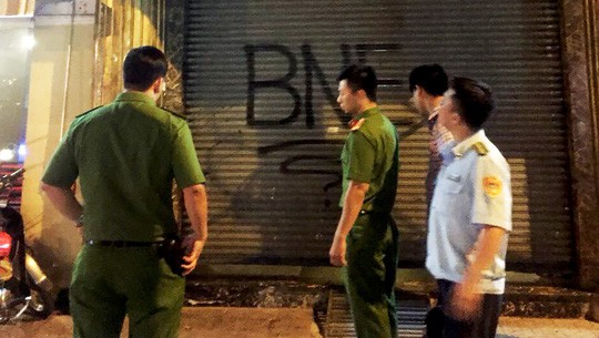 Nhà hàng Ruby ngang nhiên chống đối lực lượng kiểm tra