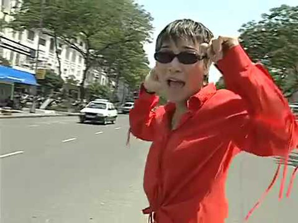 Hồng Ngọc Mắt nai cha cha: Sự lột xác kỳ diệu của người đàn bà từng thất bại trong hôn nhân