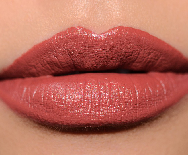 8 cây son dưới 350k màu đẹp mê ly, chất son tuyệt vời được thánh son Temptalia đánh giá cao nhất 2018