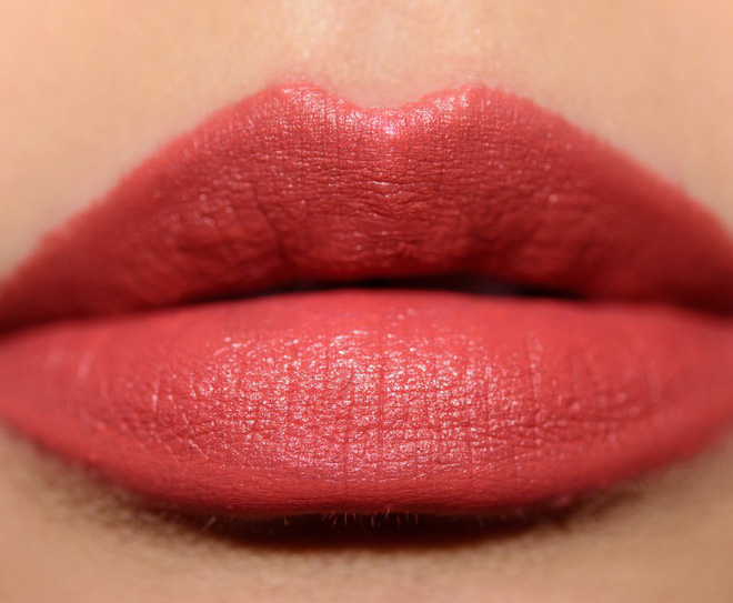 8 cây son dưới 350k màu đẹp mê ly, chất son tuyệt vời được thánh son Temptalia đánh giá cao nhất 2018