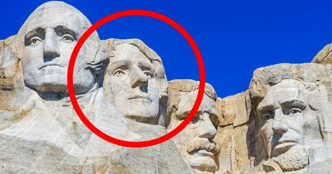 11 bí mật trên thế giới không bao giờ được giải mã