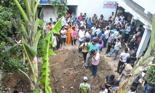 34 bé gái bị cưỡng bức trong trại tị nạn ở Ấn Độ